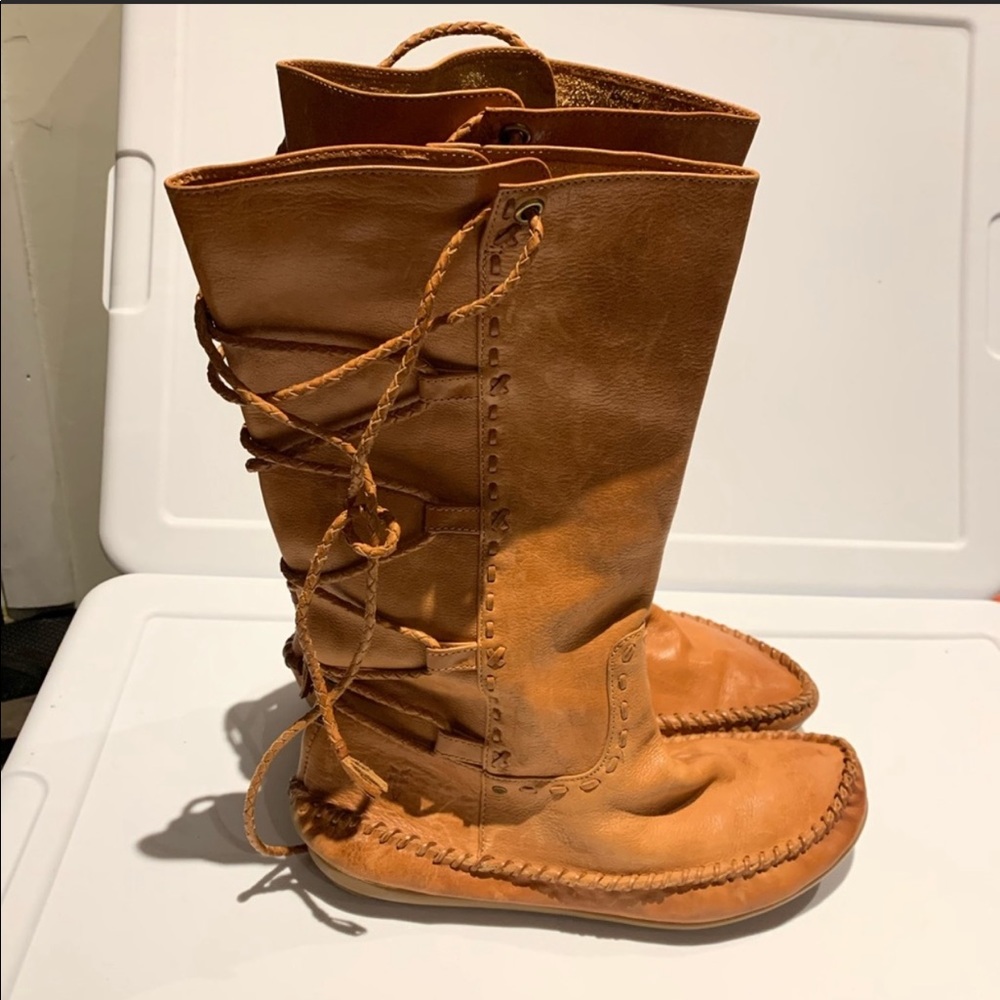 Frye boots IRREGULAR